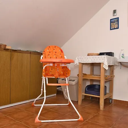 Rodinne Debrne Lejlighed